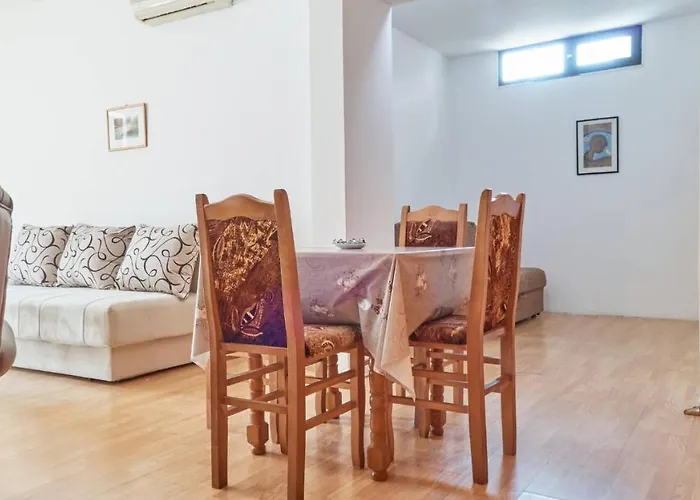 Lägenhet Jankovic U Centru